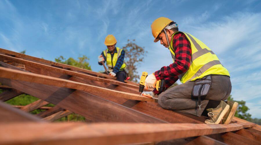 Professional Flat Roofing Installation services in New Concord, OH